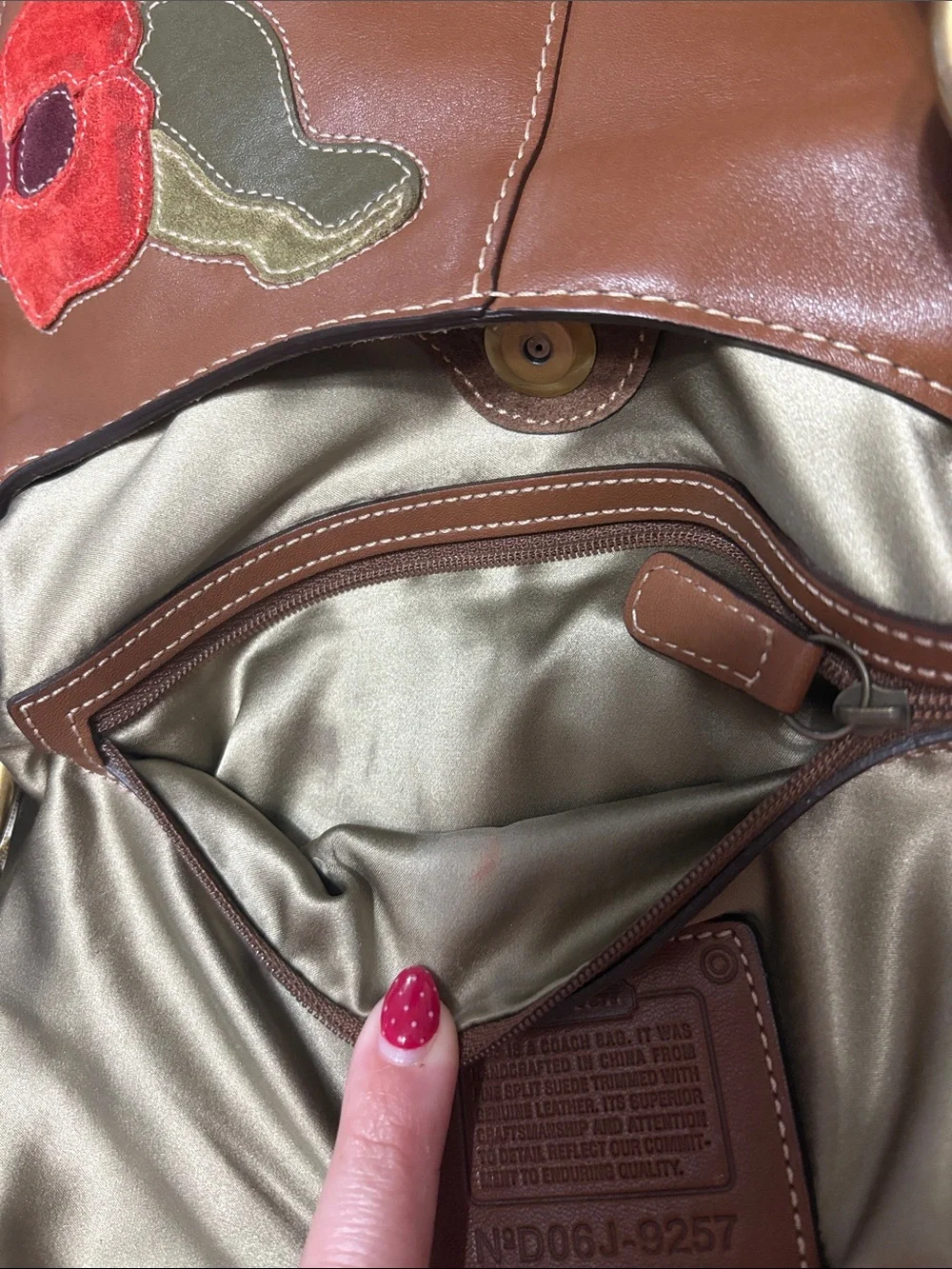Coach Poppy Hippie Crossbody - Picture 5 of 9